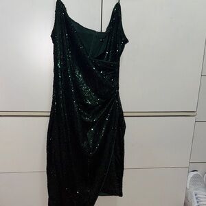 Elegant Green XS Dress